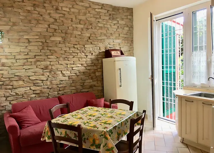 Appia Antica Garden - Free Parking - Near Colosseum Rome